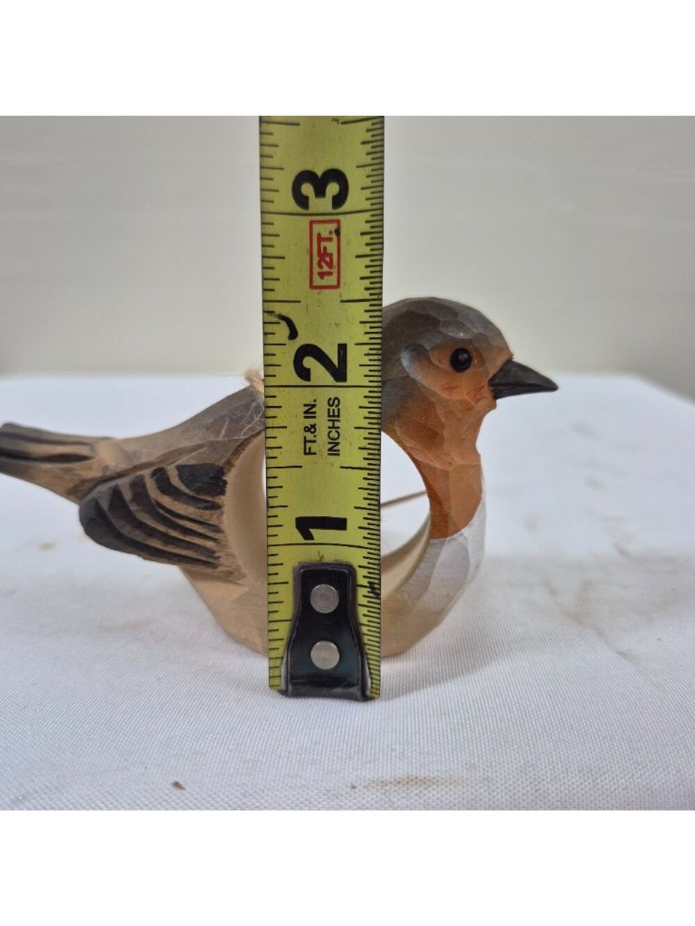 Set of 6 Wildlife Garden Napkin Rings Handcarved Wooden Bird Goldfinch Robin - Picture 5 of 6